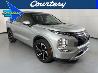 Used 2024 Mitsubishi Outlander SE video 1