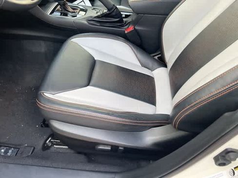 Used 2023 Subaru Crosstrek 2.5i Limited image 9