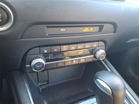 Used 2024 MAZDA CX-5 Carbon Edition image 21