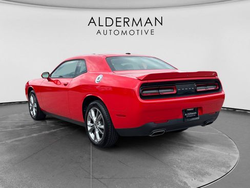 Used 2020 Dodge Challenger SXT AWD/4WD image 3