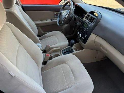 Used 2008 Kia Spectra EX FWD image 22
