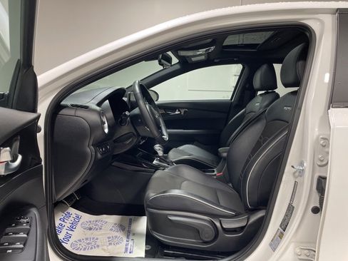 Certified 2023 Kia Forte GT-Line w/ GT-Line Premium Package image 19