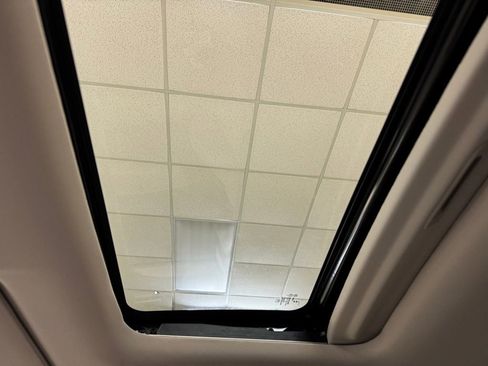 New 2026 Honda HR-V EX-L image 38