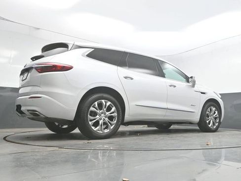 Used 2020 Buick Enclave Avenir w/ Avenir Technology Package image 40