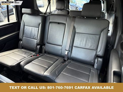 Used 2025 Chevrolet Suburban Z71 AWD/4WD image 32