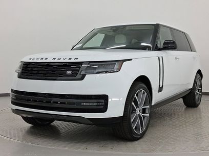 New 2025 Land Rover Range Rover Long Wheelbase SE