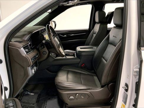 Used 2021 GMC Yukon Denali image 18
