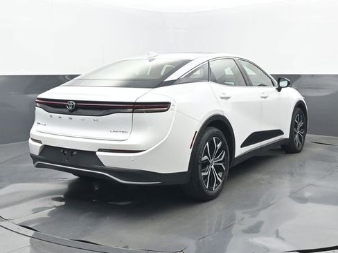 Used 2026 Toyota Crown Limited image 20