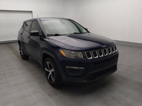 Used 2018 Jeep Compass Sport FWD image 13