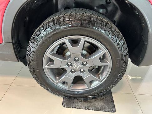 Used 2024 Honda Passport TrailSport image 13