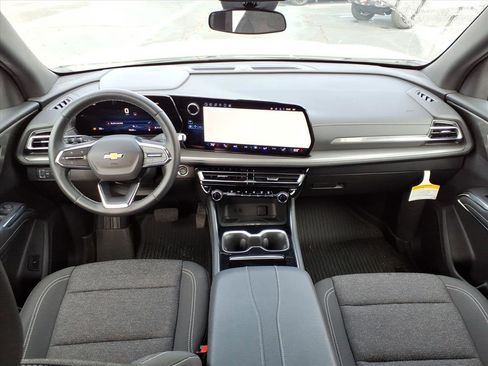 Used 2024 Chevrolet Traverse LT w/ LPO, Floor Liner Package image 27