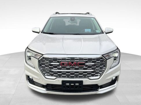 Used 2022 GMC Terrain Denali image 9