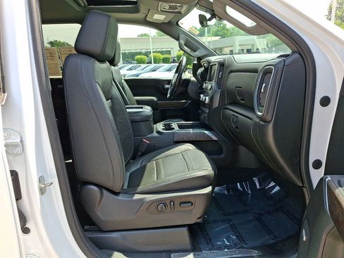Used 2020 GMC Sierra 2500 Denali w/ Denali Ultimate Package AWD/4WD image 20
