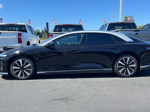 Used 2025 Lucid Air Touring AWD/4WD image 8