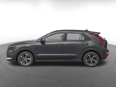 Used 2026 Kia Niro LX FWD image 3