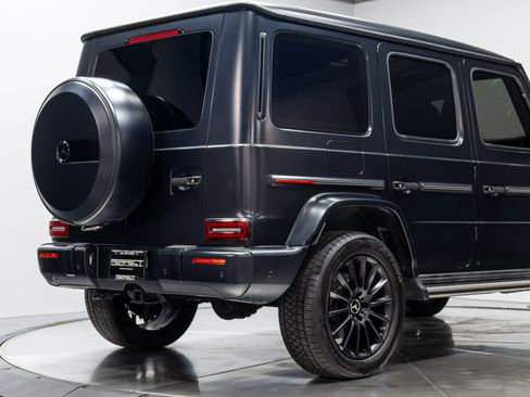 Used 2021 Mercedes-Benz G 550 image 16