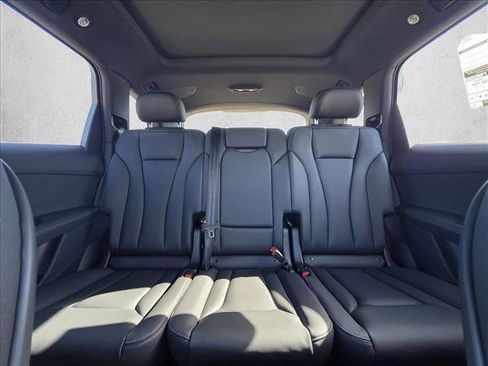 New 2026 Audi Q7 2.0T Premium Plus image 16