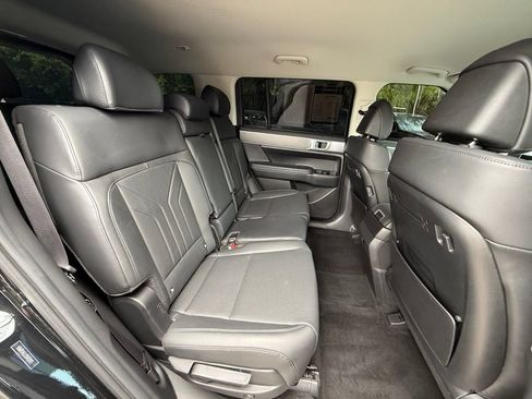 Used 2025 Hyundai Santa Fe SEL FWD image 37