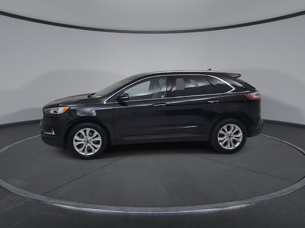 Used 2020 Ford Edge Titanium w/ Class II Trailer Tow Package AWD/4WD image 12