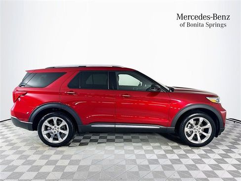 Used 2020 Ford Explorer Platinum w/ Premium Technology Package image 8