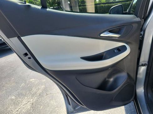 Used 2024 Buick Encore GX Preferred w/ Comfort Package FWD image 28