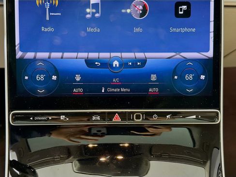 Certified 2022 Mercedes-Benz S 500 4MATIC image 19