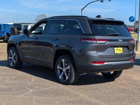 New 2026 Jeep Grand Cherokee Limited AWD/4WD image 6