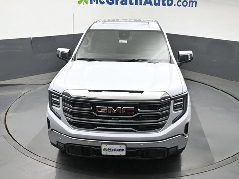 New 2026 GMC Sierra 1500 SLT w/ SLT Premium Plus Package AWD/4WD image 30