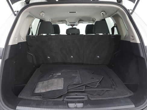 Used 2021 Nissan Rogue S AWD/4WD image 9