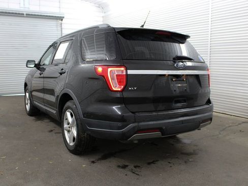 Used 2019 Ford Explorer XLT w/ Equipment Group 201A image 10