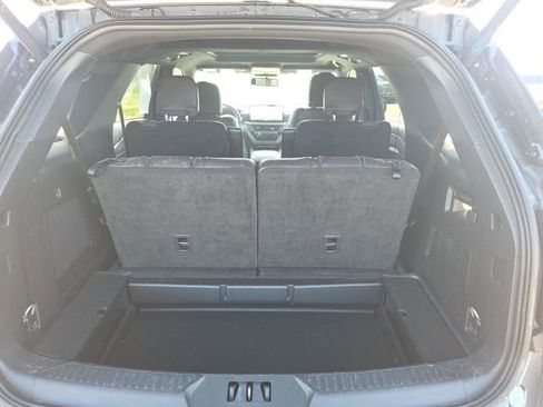 Used 2025 Ford Explorer Platinum w/ LUX Leather Package image 13