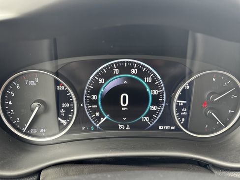 Used 2017 Buick Envision Premium image 17