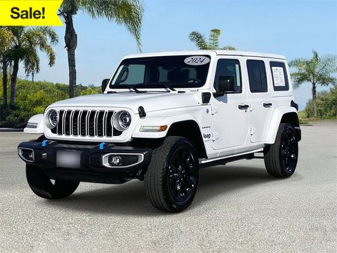 Used 2024 Jeep Wrangler Unlimited Sahara image 1