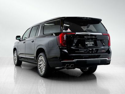 Used 2025 GMC Yukon XL Denali w/ Sun & Power Step Package