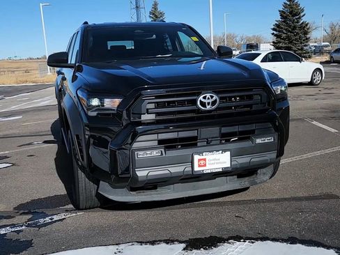 Used 2025 Toyota 4Runner SR5 image 4