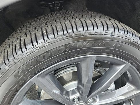 Used 2025 Acura RDX A-Spec image 18