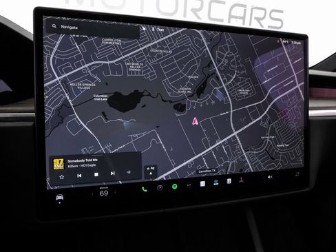 Used 2022 Tesla Model X image 27