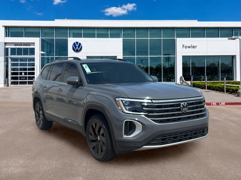 New 2026 Volkswagen Atlas SE AWD/4WD image 3