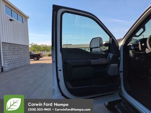 New 2026 Ford F350 Lariat w/ Black Appearance Package AWD/4WD image 10