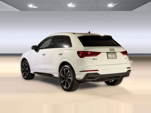 Certified 2025 Audi Q3 2.0T Premium Plus w/ Premium Plus Package AWD/4WD image 3