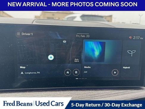 Used 2025 Hyundai Santa Fe Calligraphy image 9