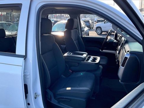 Used 2018 Chevrolet Silverado 1500 LT w/ All Star Edition image 6