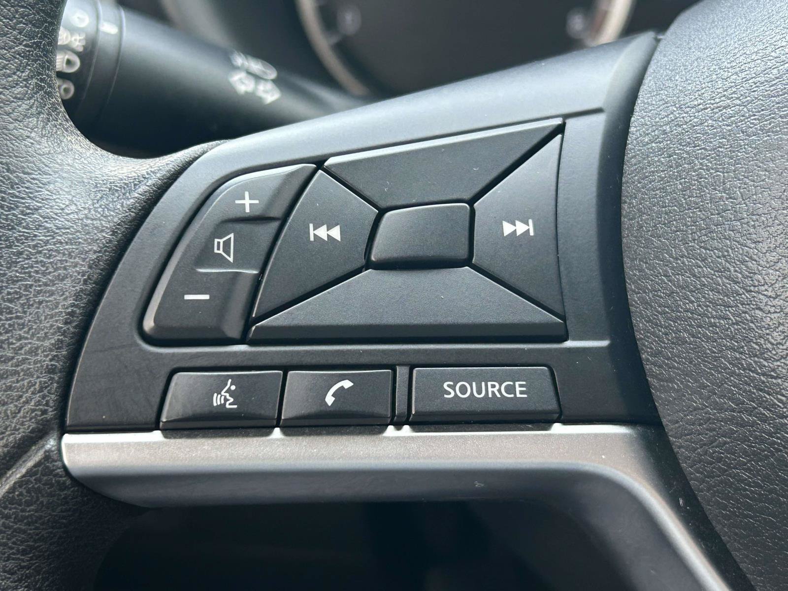 Used 2022 Nissan Kicks S FWD image 24