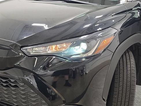 Certified 2024 Toyota Corolla Cross AWD Hybrid w/ Moonroof Package image 28