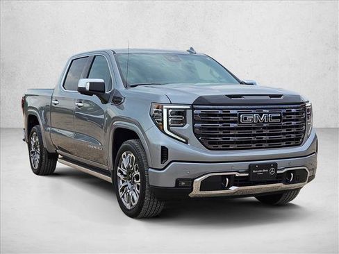 Used 2025 GMC Sierra 1500 Denali Ultimate AWD/4WD image 3