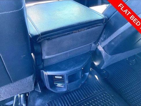 Used 2024 RAM 3500 Tradesman w/ Chrome Appearance Group AWD/4WD image 29