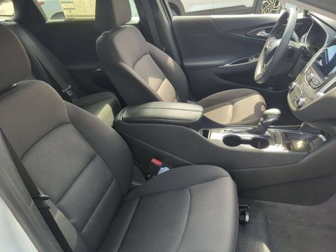 Used 2023 Chevrolet Malibu LT FWD image 27