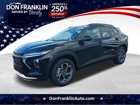 New 2026 Chevrolet Trax LT w/ LT Convenience Package FWD image 1