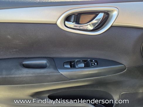 Used 2014 Nissan Sentra SV FWD image 19