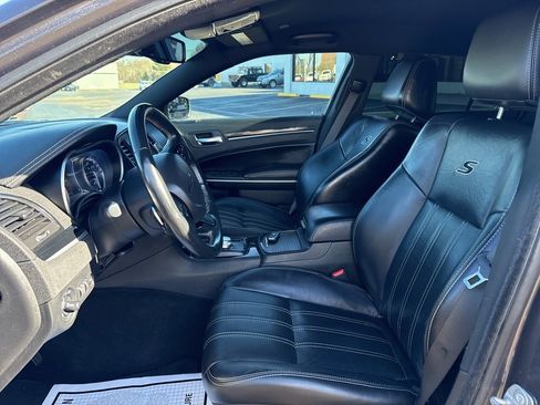 Used 2021 Chrysler 300 S image 18